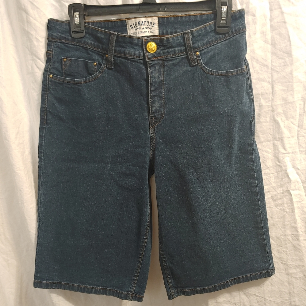 Any Item $10- Send an Offer (Purses Excluded)- Bermuda shorts